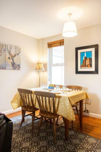 Queen's Quarter Holiday Home