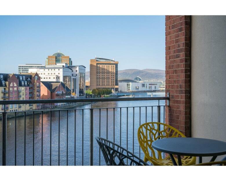 Central Belfast Apartments Pottinger's Quay