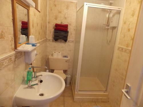 Hostal Selenite Guest House