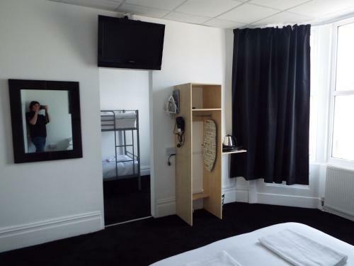 Alfies Hotel