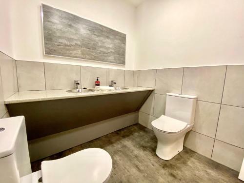 Fabrik Apartments - Harrowside