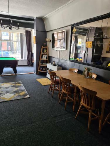 Bed & Breakfast Crompton House