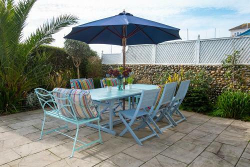 Bognor Regis Villa Sleeps 14 Wifi