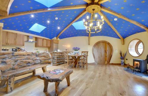 Hobbit House