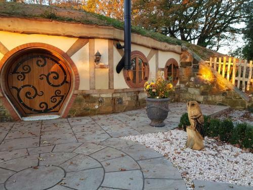 Hobbit House