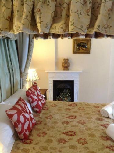 Crown Hotel Cotswold