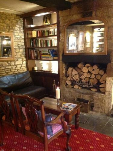 Crown Hotel Cotswold