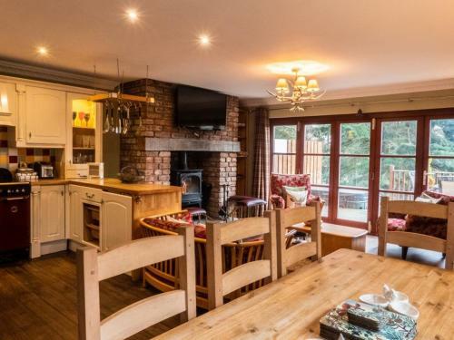 Red Squirrel Lodge