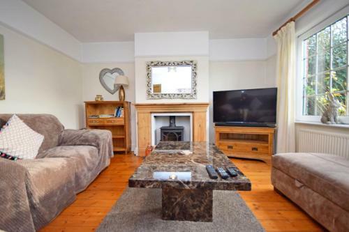 Blacksmiths Cottage, Bosham