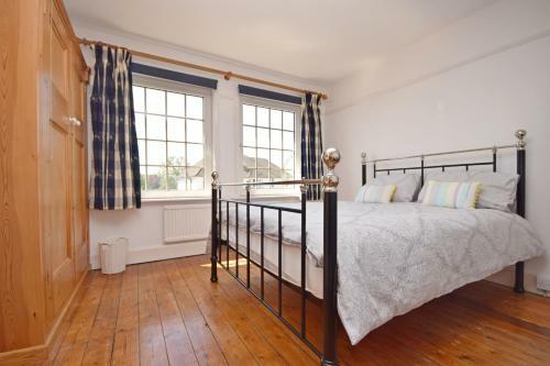 Blacksmiths Cottage, Bosham