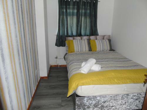 Beautiful 4-bed Apartment