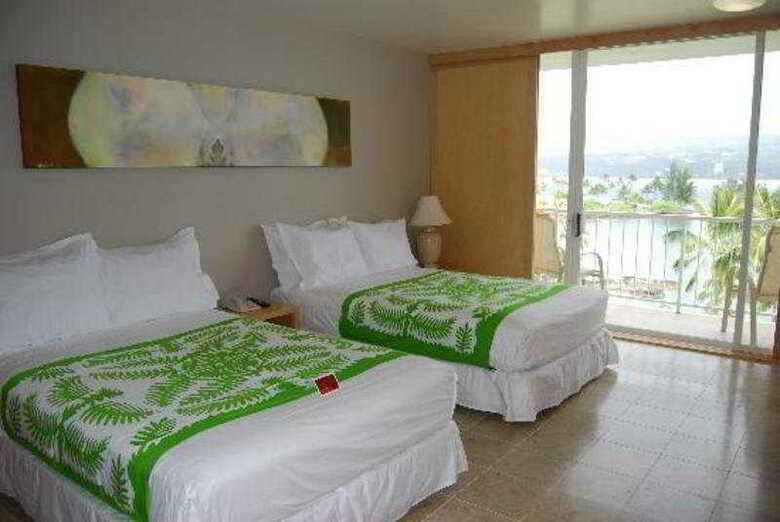 Hotel Naniloa Volcanoes Resort