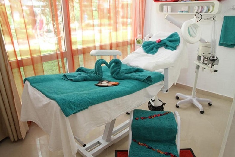 Hotel Sahara Beach