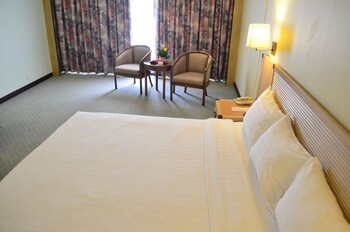 Hotel Cambodiana