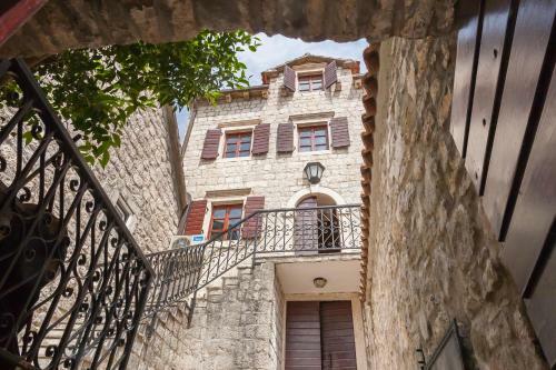 Apartments Perasto