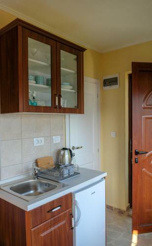 Apartments Perasto
