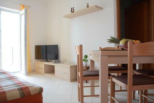 Apartments Dakic