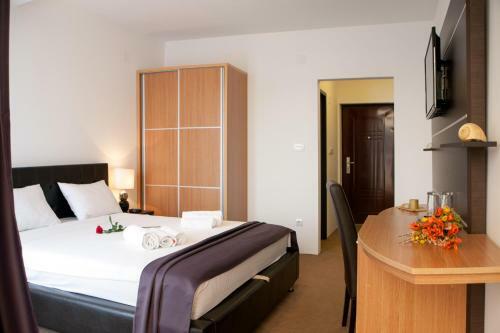 Hostal Guest House Aria