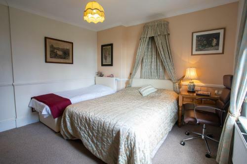 Fines Bayliwick Hotel