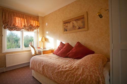 Fines Bayliwick Hotel