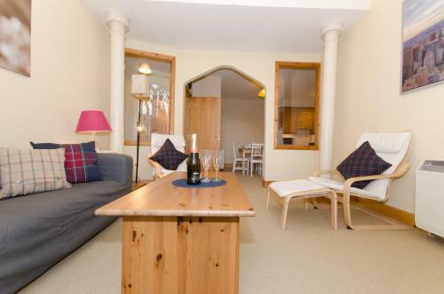Braemar Apartment