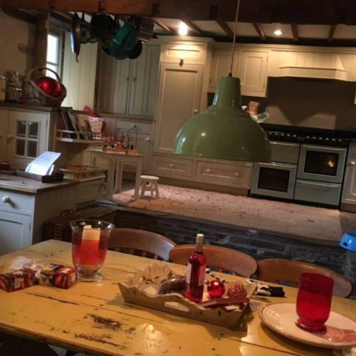 Beautiful 6-bed Home In Brecon