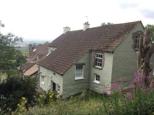 Beautiful 6-bed Home In Brecon
