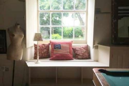 Beautiful 6-bed Home In Brecon