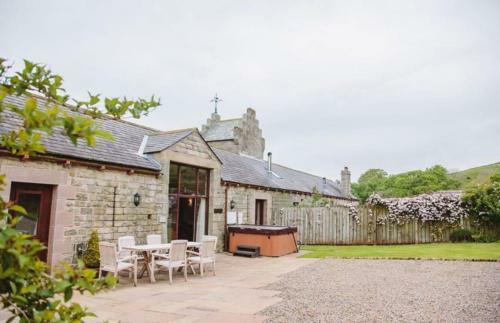 Watson Cottage Hot Tub