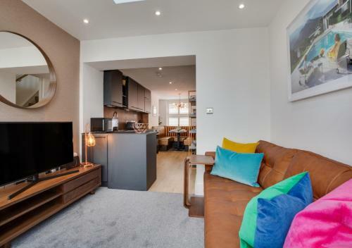 Corner Cottage
