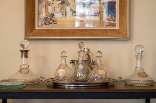 Contemporary Regency Balcony Apartment By The Sea!