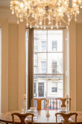 Contemporary Regency Balcony Apartment By The Sea!