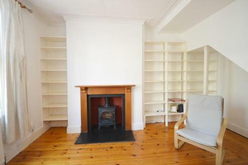 2 Bed Home - Gloucester Road