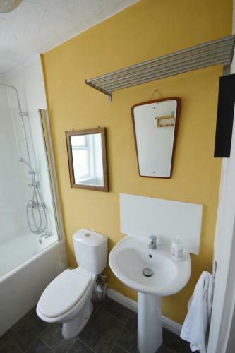 2 Bed Home - Gloucester Road