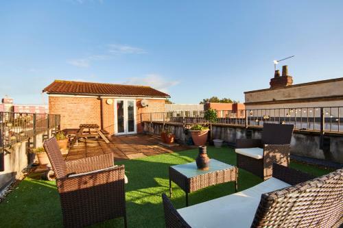 Apartamento Duplex! Penthouse! Private Rooftop! Location!