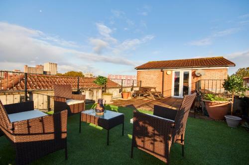 Apartamento Duplex! Penthouse! Private Rooftop! Location!