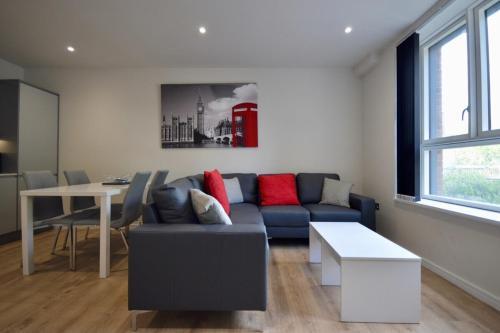 A Brand New Modern 2-bed Apartment In Bedminster