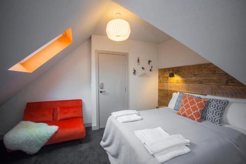 Higgihaus #3a 4 Bed Big Groups Hip Location Sleeps 12