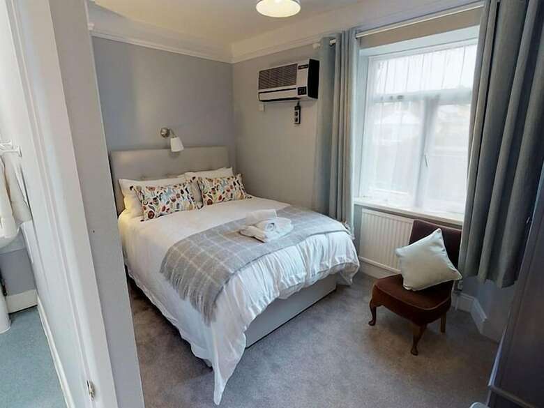 Bed & Breakfast Ranscombe House
