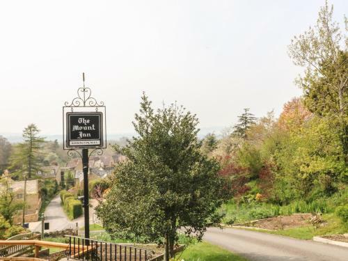 The Old Cider Press, Broadway