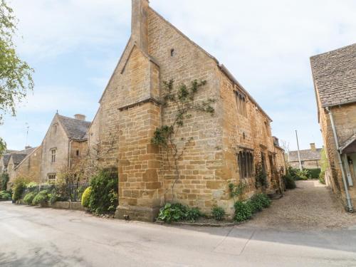 The Old Cider Press, Broadway