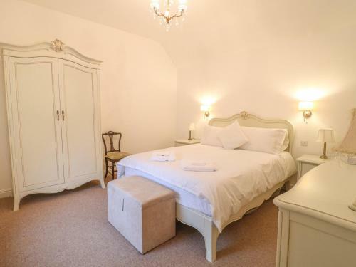 Brookside Cottage