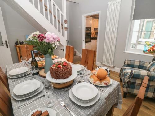Sunshine Cottage