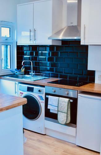 Thetford Terrace