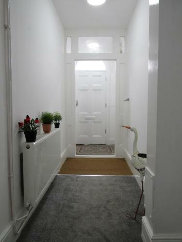 Hostal The Tas Suites - Tas Accommodations