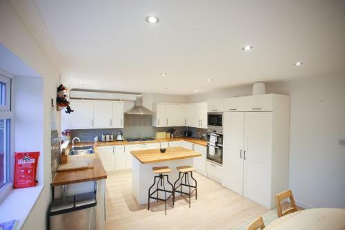 Business Park Lodge By Paym�n Club