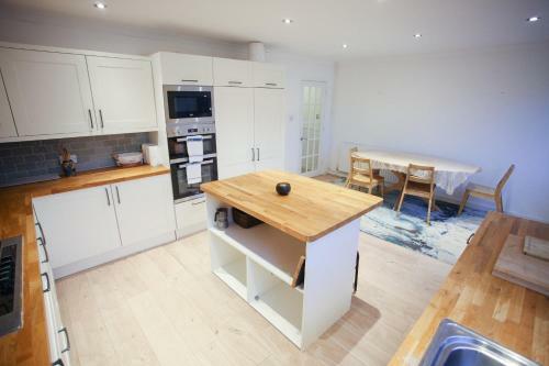 Business Park Lodge By Paym�n Club