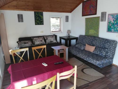 Apartments Laros