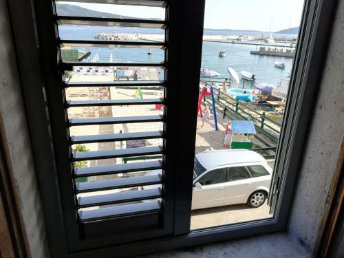 Apartments Laros