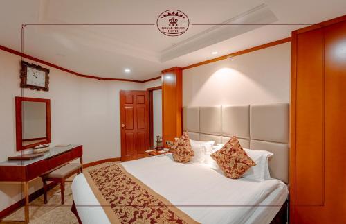 Royal House Hotel